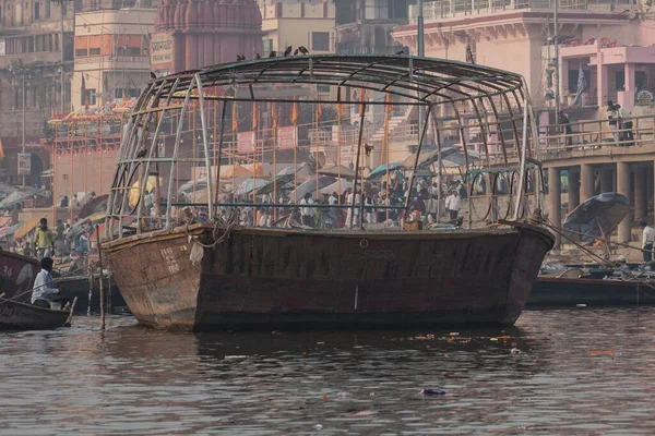 Varanasi India November Boats River Ganges Auspicious Maha Shivaratri Festival — Stockfoto