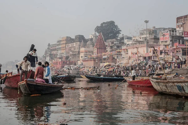 Varanasi India November Boats River Ganges Auspicious Maha Shivaratri Festival — Stockfoto