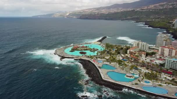 Aerial Landscape Puerto Cruz Atlantic Ocean Coast Tenerife Canary Island — Vídeos de Stock