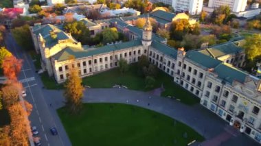 Ukrayna Ulusal Teknik Üniversitesi 'nin hava görüşü. Kyiv Politeknik Enstitüsü.