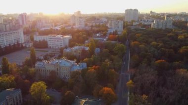 Ukrayna Ulusal Teknik Üniversitesi 'nin hava görüşü. Kyiv Politeknik Enstitüsü.