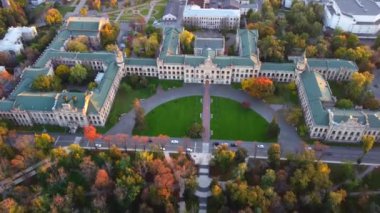 Ukrayna Ulusal Teknik Üniversitesi 'nin hava görüşü. Kyiv Politeknik Enstitüsü.