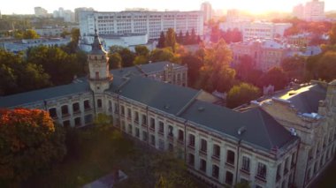 Ukrayna Ulusal Teknik Üniversitesi 'nin hava görüşü. Kyiv Politeknik Enstitüsü.