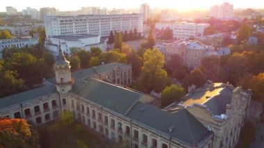 Ukrayna Ulusal Teknik Üniversitesi 'nin hava görüşü. Kyiv Politeknik Enstitüsü.