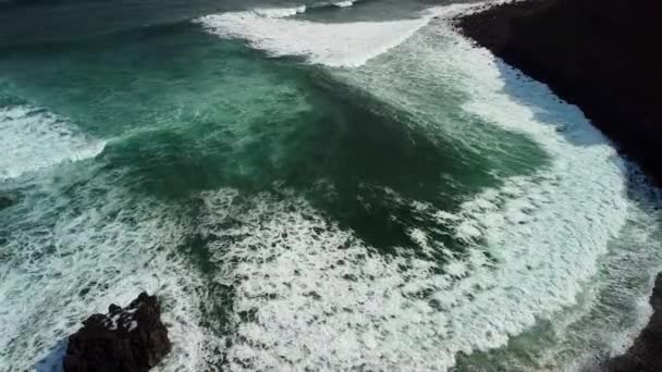 Pemandangan Mata Burung Desa Dekat Punto Hedalgo Pantai Samudera Atlantik — Stok Video