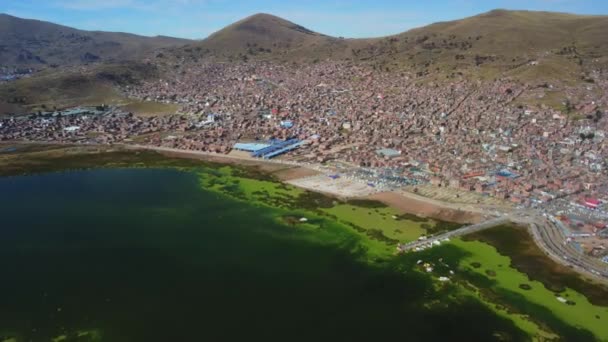 Luchtfoto Panorama Van Puno Met Titicaca Meer Peru Zuid Amerika — Stockvideo