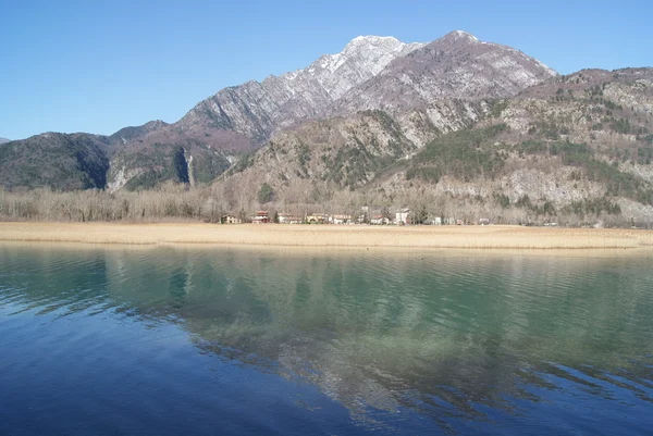 Lago di Cavazzo — Photo