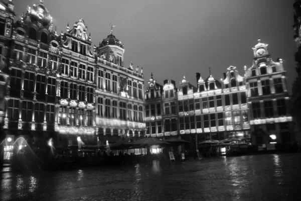 Gran Place Bruxelles Nuit Par Temps Pluie — Photo