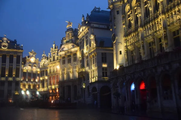 Gran Place Bruxelles Nuit Par Temps Pluie — Photo