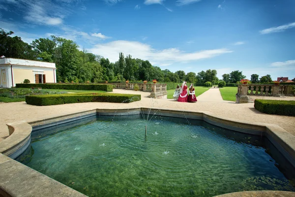 Gardens and fountains — Stock Photo, Image