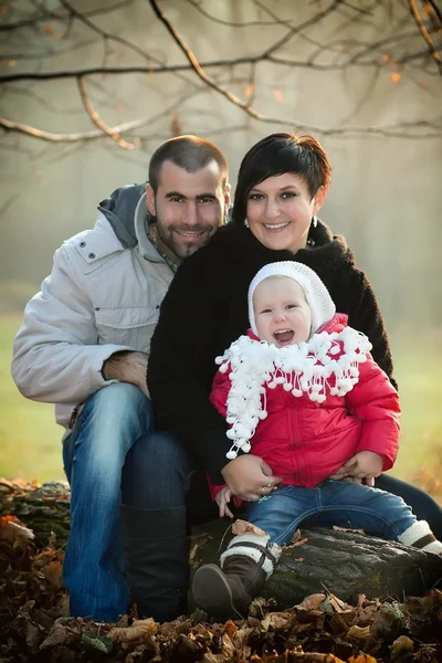 Familia feliz — Foto de Stock