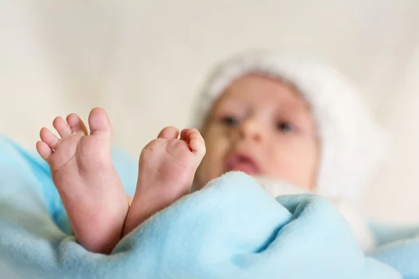 Nyfött barn. Pojke — Stockfoto