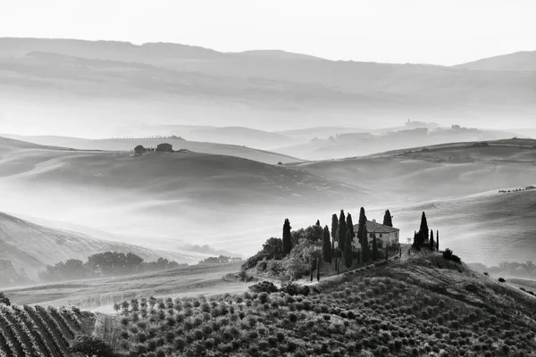 Scenic view of typical Tuscan landscape — Stock Photo, Image