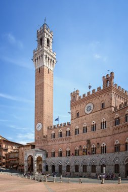 Siena belediye binasına piazza del campo, Toskana, İtalya