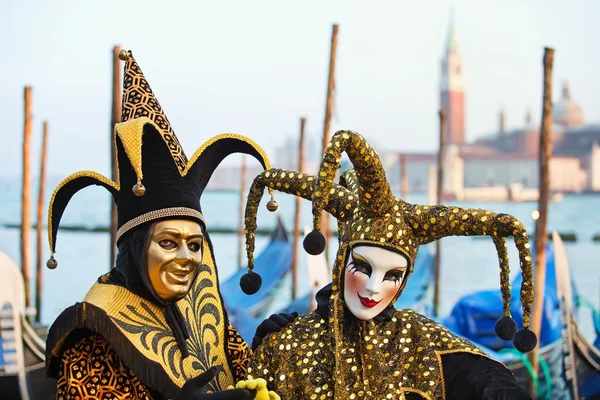 Máscara de carnaval em Veneza - Traje veneziano — Fotografia de Stock