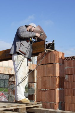 Ana Duvarcı ustası