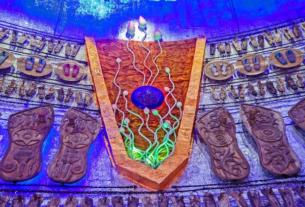 Украшение внутри пандала, временная структура, поклонение Дурга F — стоковое фото