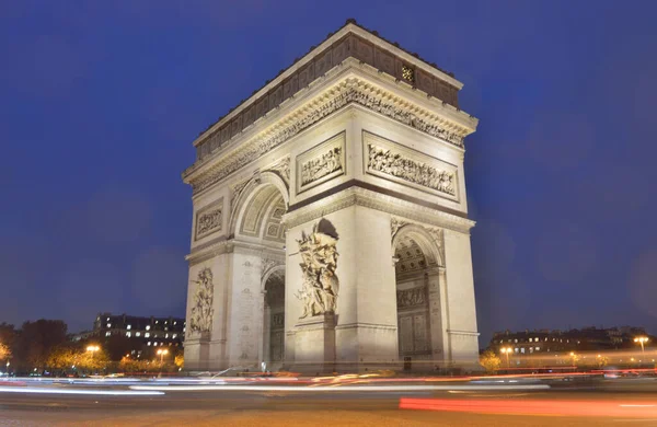 Arc Triomphe Bei Nacht Aufgenommen Mit Langzeitbelichtung — Stockfoto