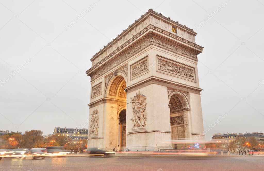 Arc de Triomphe at twiliight, taken with long exposure.