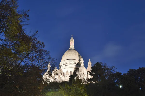 Eine Nachtaufnahme Der Basilique Sacre Coeur Montmartre Paris Frankreich — Stockfoto