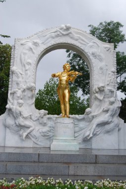 Johann Strauss Avusturya Anıtı