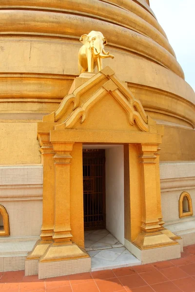 Wat Bowonniwet Wiharn — Stock Photo, Image