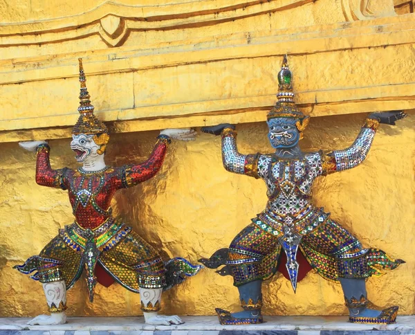 Detail of Golden Stupa, monkey and demon — Stock Photo, Image