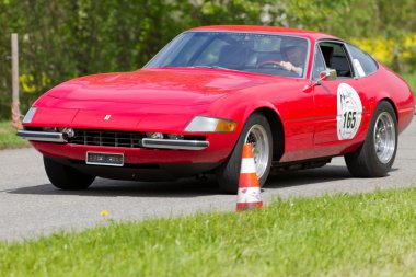 Vintage yarış araba ferrari 365 gtb IV 1969 dan