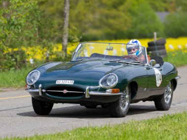 Vintage yarış araba jaguar e-tipi 1963 sayfasından