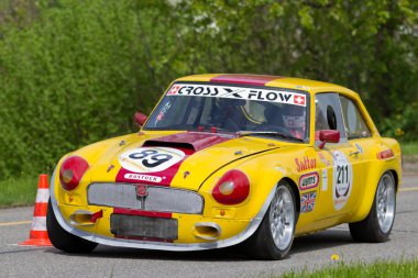 Vintage yarış araba mg c gt v8 1970