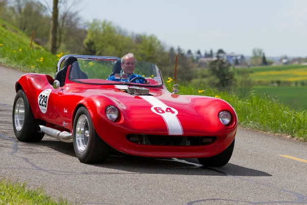 Vintage corrida de turismo carro Cheetah GTC R de 1964 — Fotografia de Stock