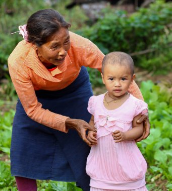 burrmese büyükannesi ile hüzünlü