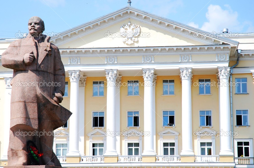 Statue of Vladymir Lenin, Smolensk, Russia