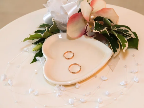 Alyans çiçek tablo