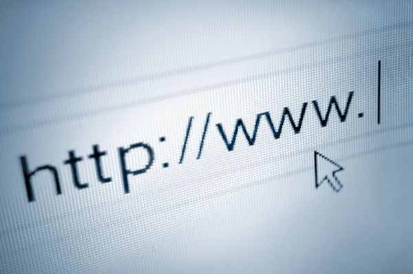 Cursor apuntando a http www texto en la barra de direcciones del navegador de navegación, puntero de flecha, suave macro web url enlace página de primer plano — Foto de Stock