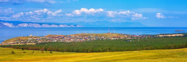 Utsikt Från Kullen Till Khuzhir Byn Olkhon Och Maloe Mer — Stockfoto