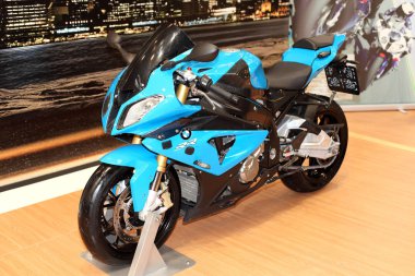 Moskova, Rusya, Mart 2013, 10 Uluslararası motosiklet Fuarı motopark güzel bmw rr yarış motosiklet