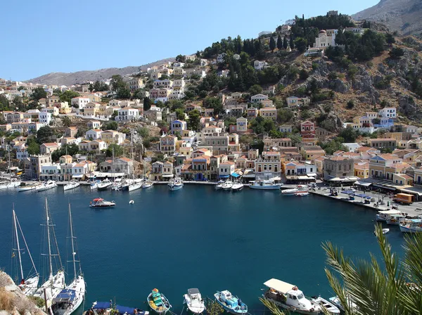 Bela vista da ilha Symi na Grécia — Fotografia de Stock