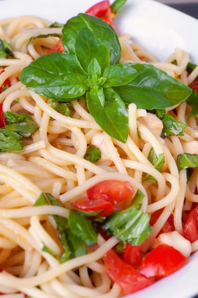 Sommerspaghetti — Stockfoto