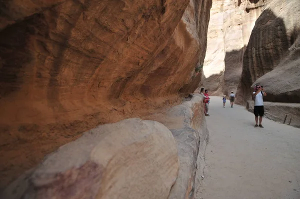 Petra Ürdün Deki Uçurumlar Arasındaki Yol — Stok fotoğraf