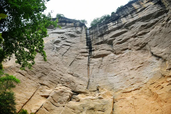 Foto Von Felsen Auf Der Spitze Des Berges Wuyi Provinz — Stockfoto