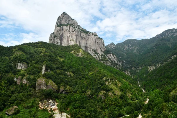 Photo Rocks Top Mountain Zhejiang Province China — Fotografia de Stock
