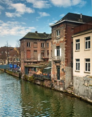 Eski evlerde mechelen