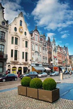 Eski evlerde mechelen