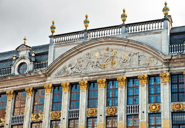 Schöne Häuser in Brüssel — Stockfoto