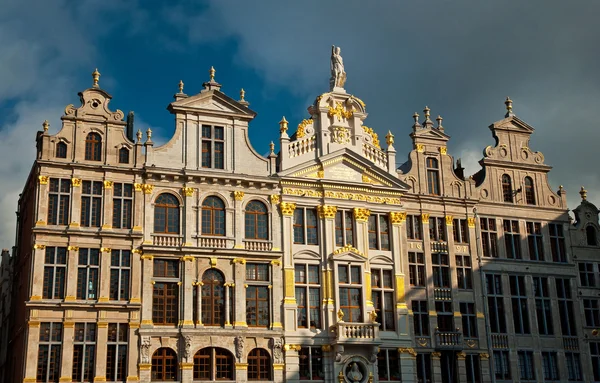 Casas da famosa Grand Place, Bruxelas — Fotografia de Stock