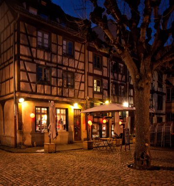 eski pub