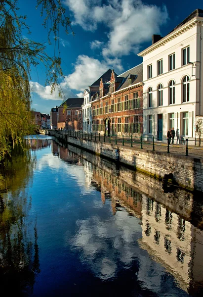 Casas na cidade velha de Gent — Fotografia de Stock