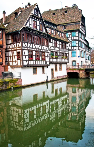 Cafés em Petite-France em Strasbourg — Fotografia de Stock