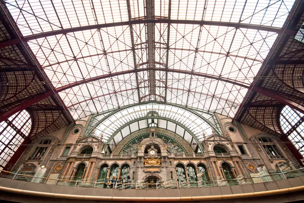 Famous old clock on railway station in Antwerp — Stock Photo, Image